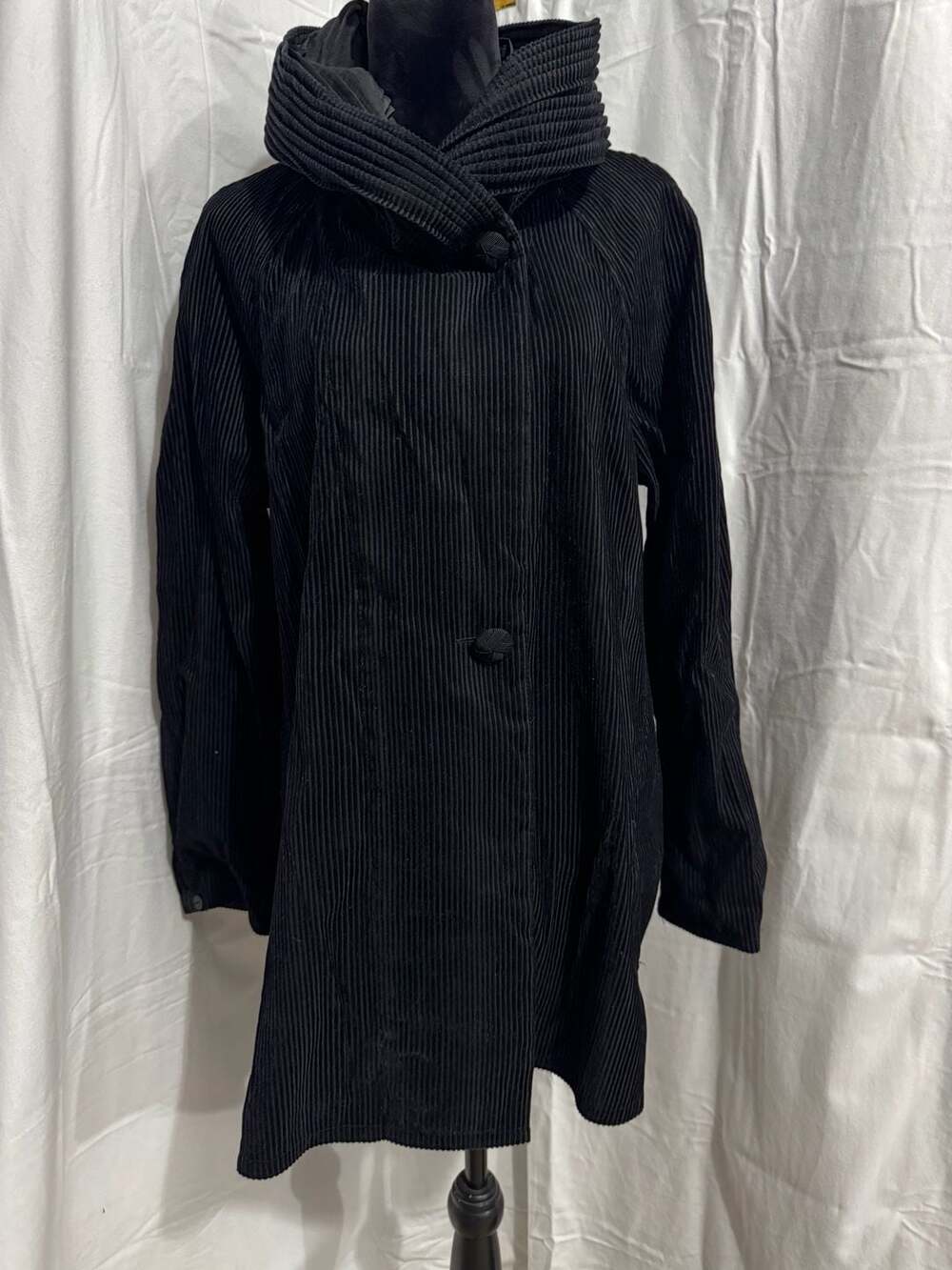 MYCRA PAC Donatella Reversible Hooded Raincoat